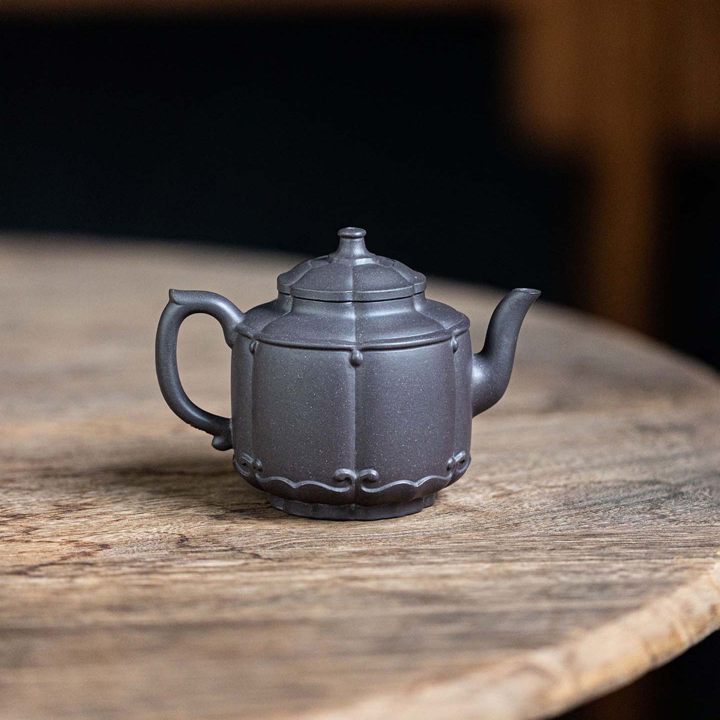 Jin Wen Gong Deng  Yixing Teapot  165ml