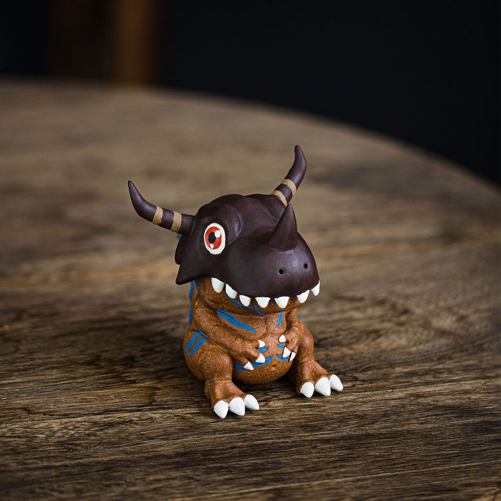 （PRE-ORDER)  Monster series–- Greymon Yixing teapot  85ml