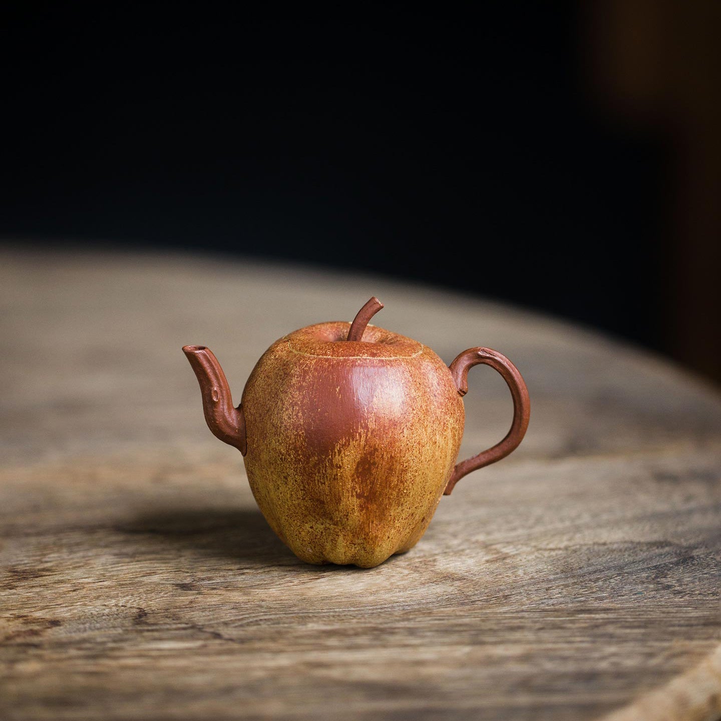 Apple Yixing teapot   105ml