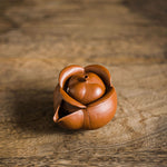 Flower hand-grabbing Yixing teapot  120ml