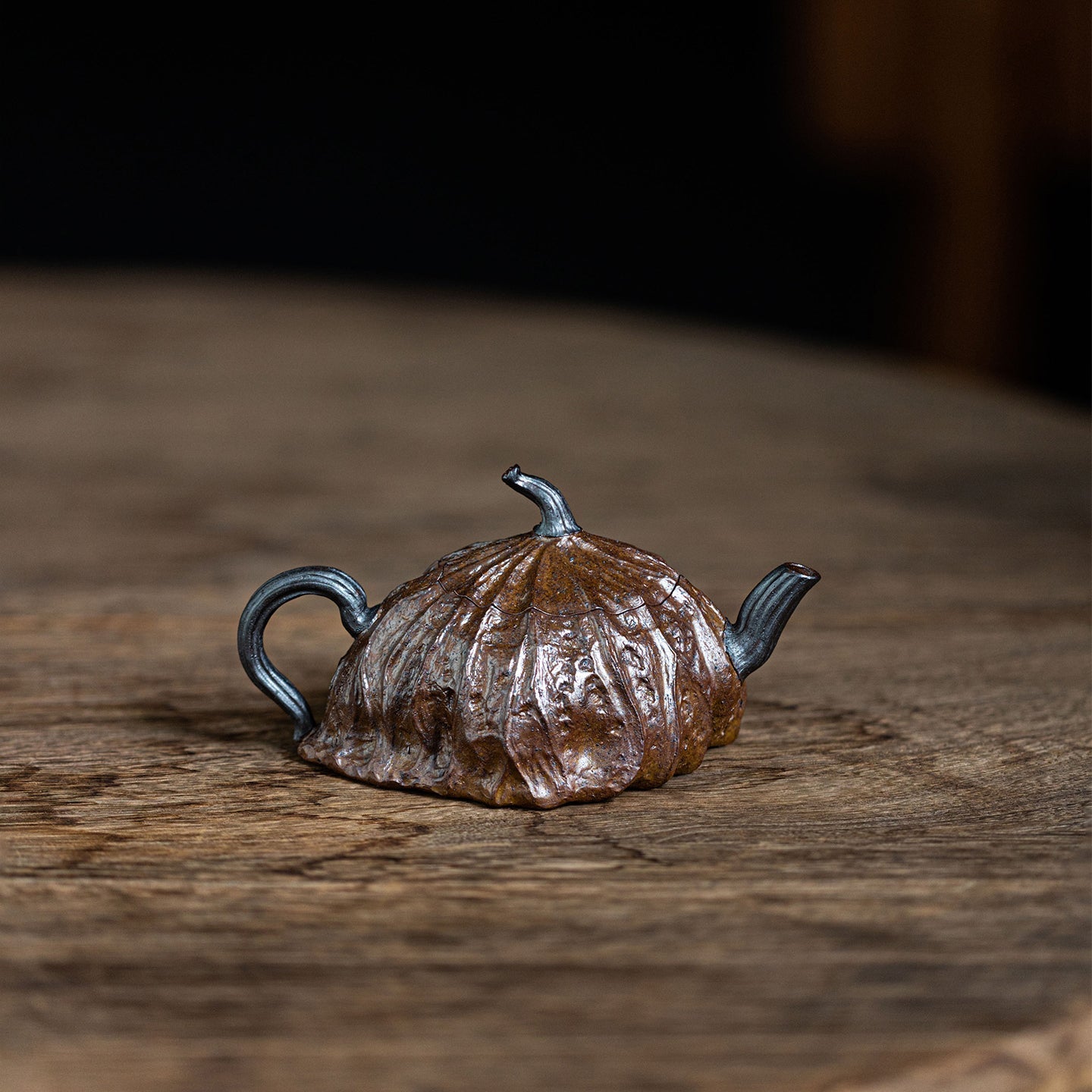 Lotus leaf Yixing teapot  105ml