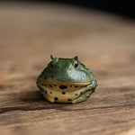 Jin Chan Yixing Teapet  (style 2)