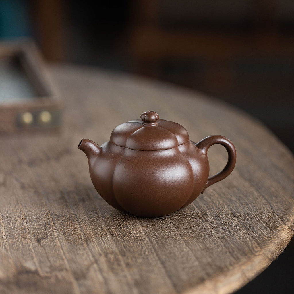 Four- Leaf Clover Yixing Teapot  160ml