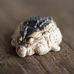 Sleeping Crocodile Yixing Teapet