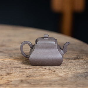 Si Fang Jun De Yixing Teapot  160ml
