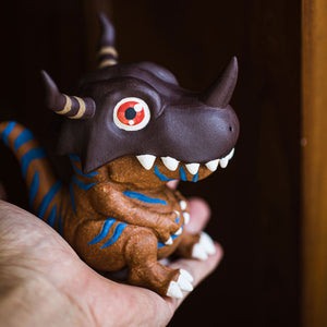 （PRE-ORDER)  Monster series–- Greymon Yixing teapot  85ml