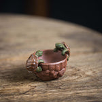 A pair of tortoises Yixing teapet