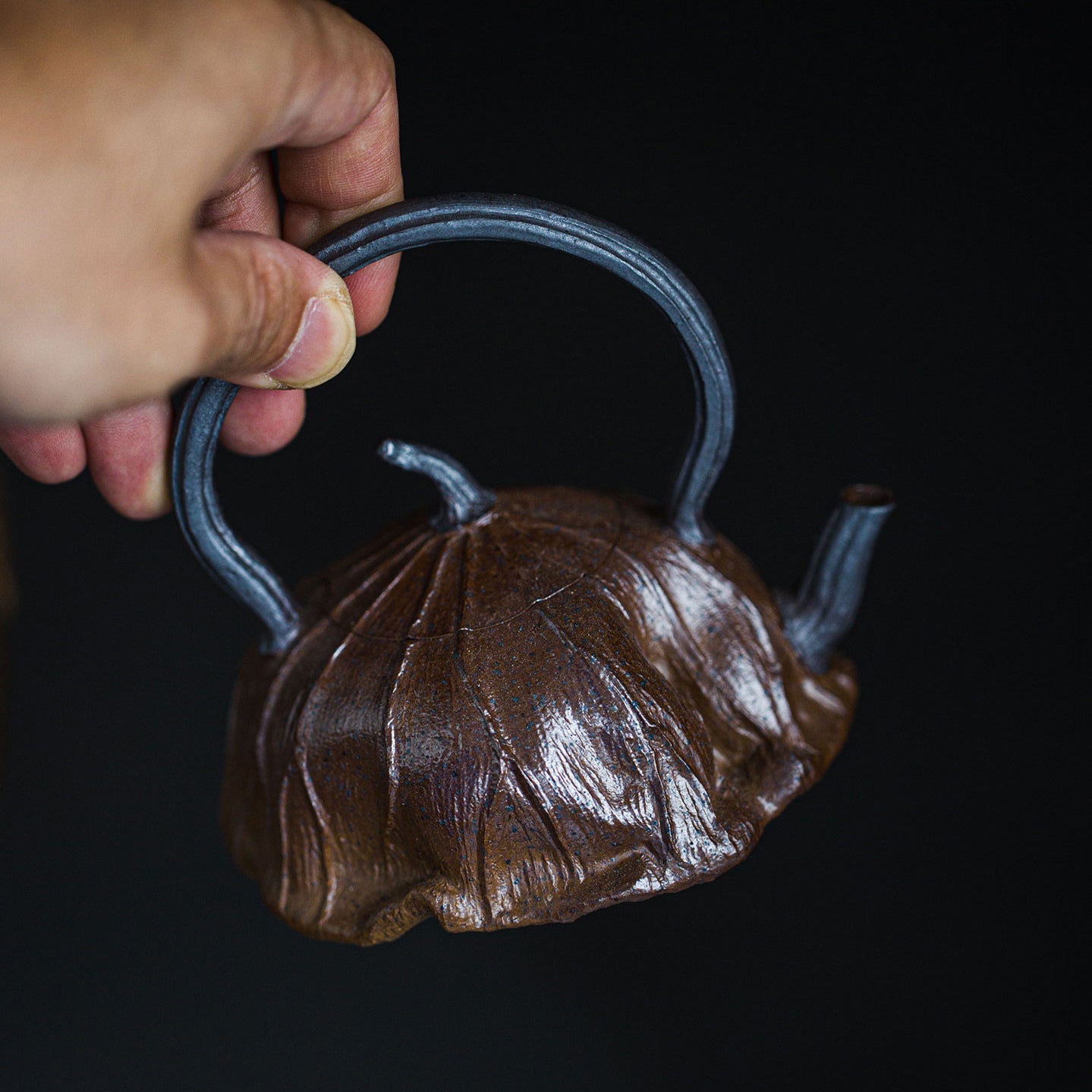 Lotus Leaf  Ti Liang Yixing Teapot 155ml