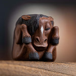 Horse Yixing teapet/ lid holder