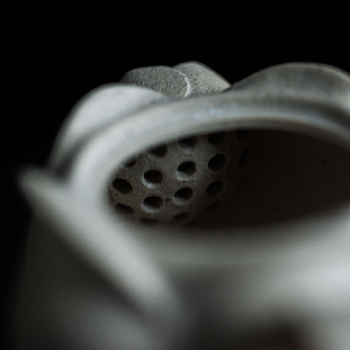 Flower Yixing Teapot   110ml