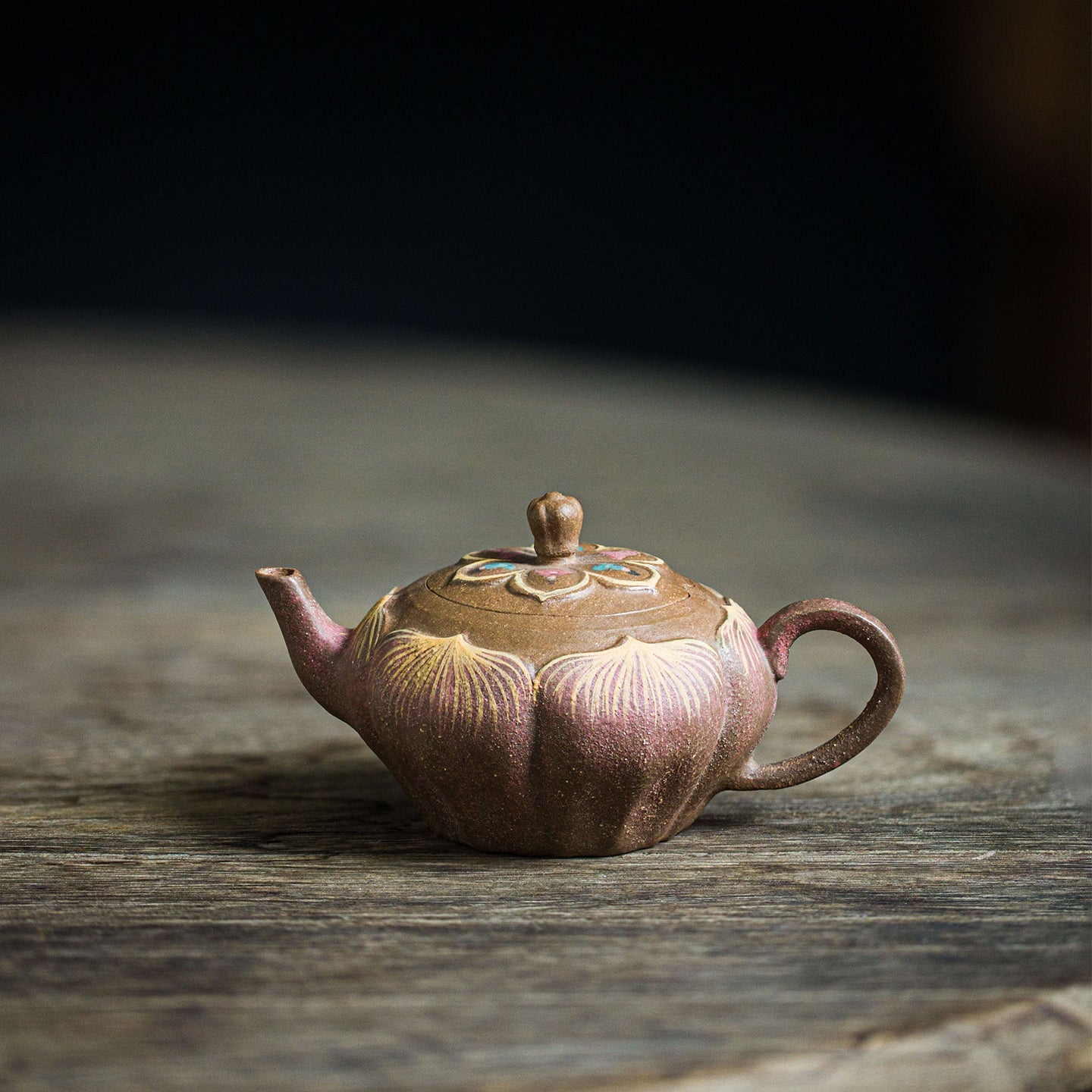 Lotus Yixing teapot  105ml