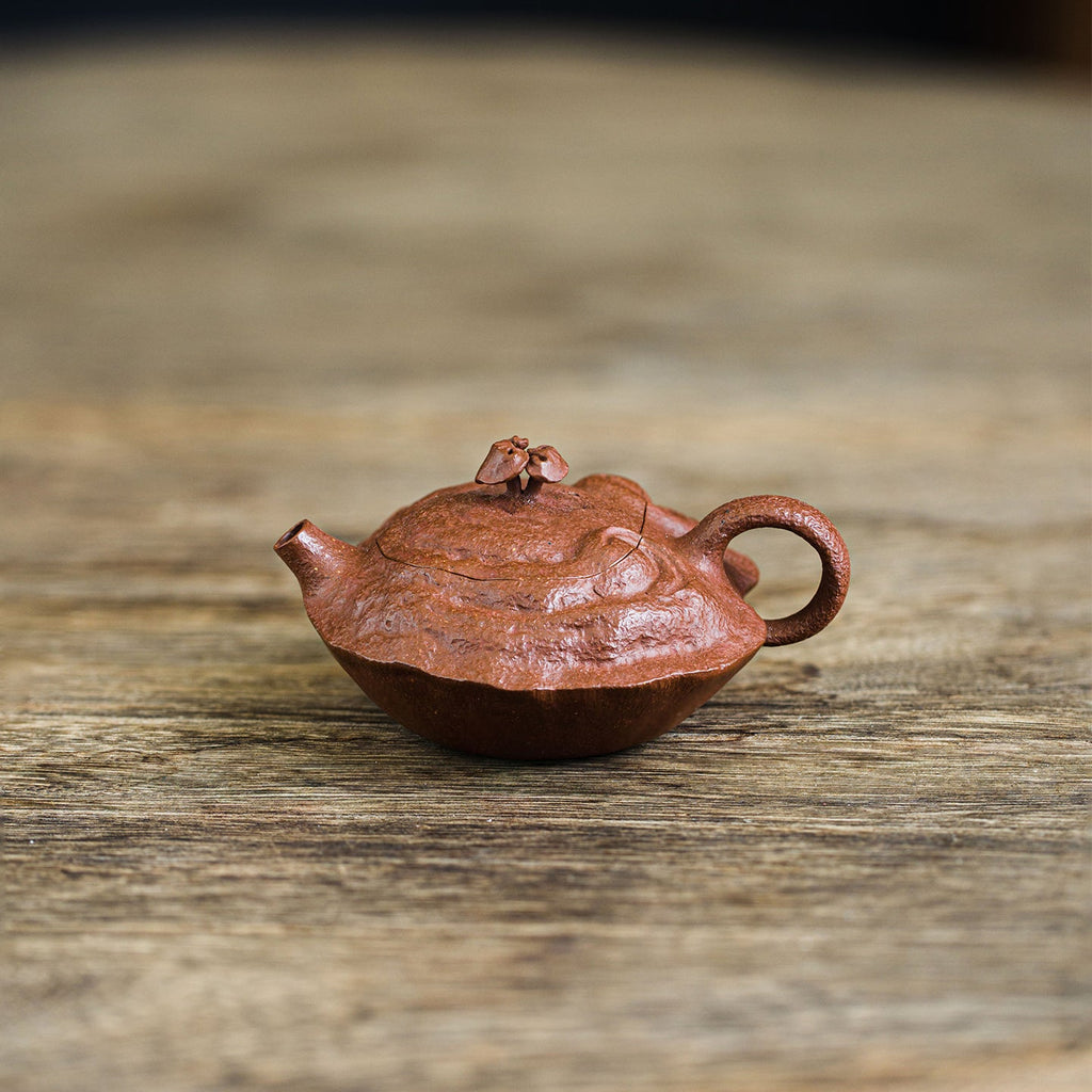 Small Ganoderma Lucidum Yixing Teapot   70ml